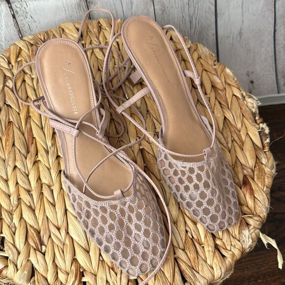 Anthropologie Maeve Caged Ankle-Wrap Lace Up Heels Size 40/9 - Picture 4 of 10